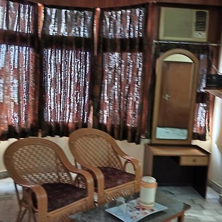 Sarnath Motel And Resort Varanasi Exterior foto